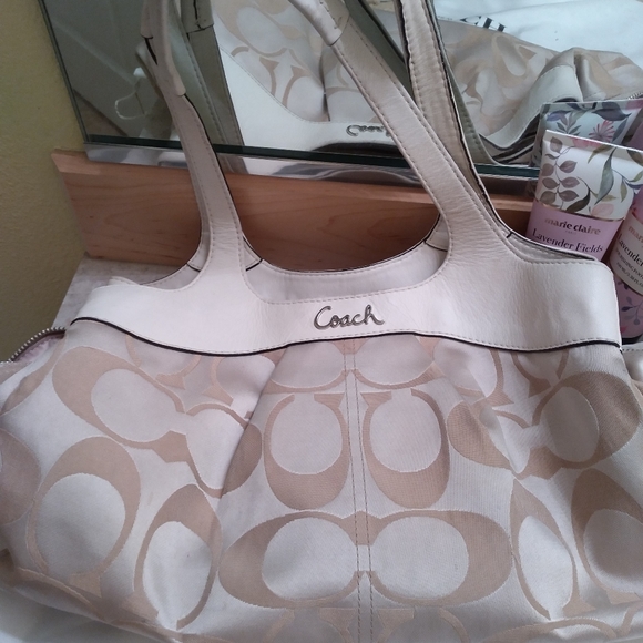 Coach purse and matching wedge sandals - Picture 9 of 12